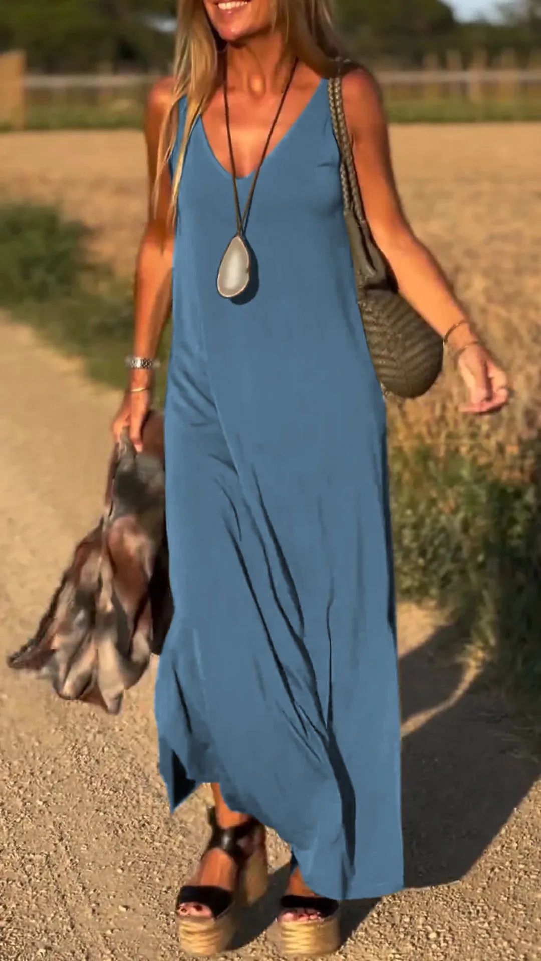 Robe ÉPURE – Beauté Minimaliste