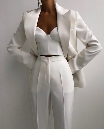 Tailleur FUGA – Règles Propres