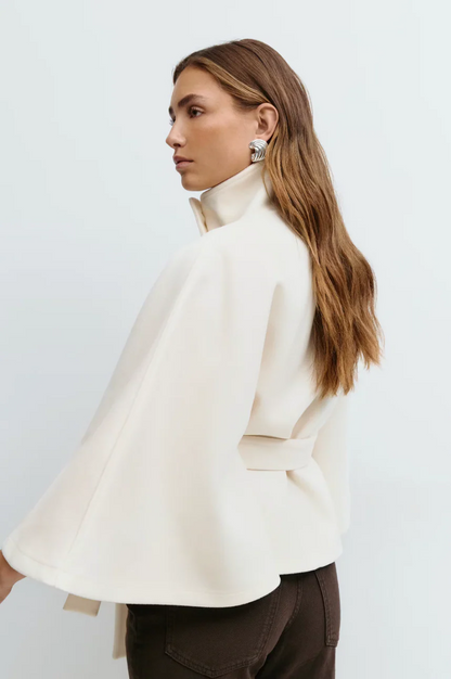 Manteau CYRVA – Sculpture Hivernale